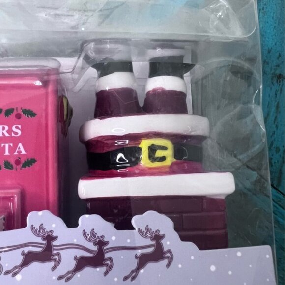 Core Kitchen Ceramic Letters to Santa, Santa in Chimney Salt & Pepper Set - Picture 5 of 6